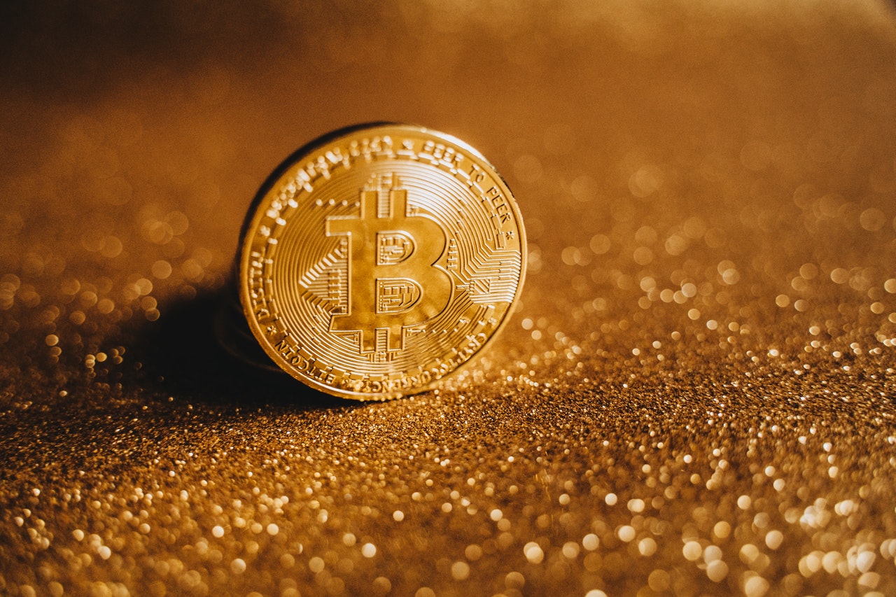 Vale a pena vender ouro para comprar Bitcoin (Alesia Kozik)